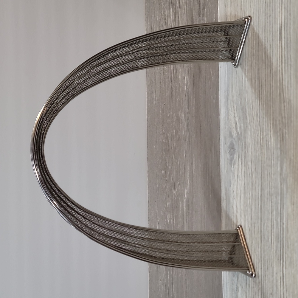 Arch Wire Sculpture